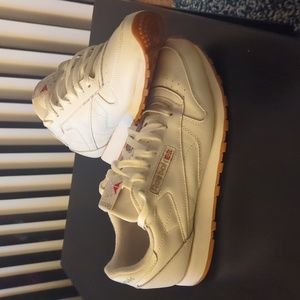 Reebok 11.5 White